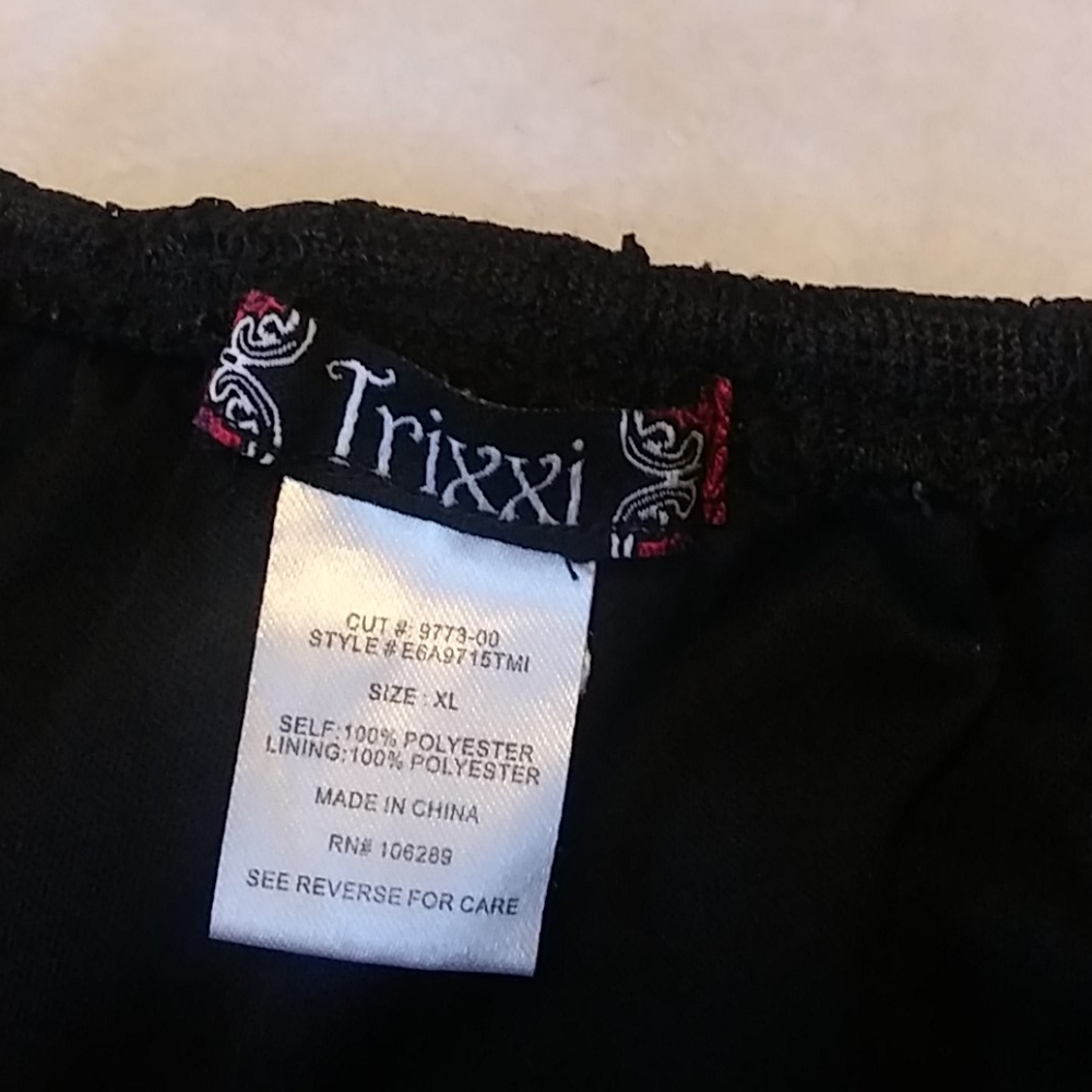 Black Lace High-Low Strapless Dress - Picture 5 of 5